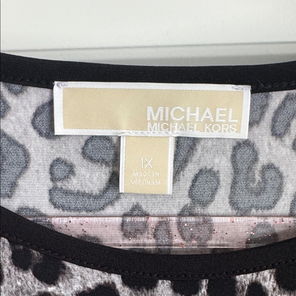 Michael Kors Gunmetal Leopard-Print Flare-Sleeve Top - Picture 3 of 7